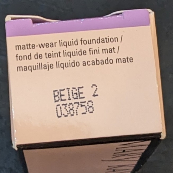 New Mary Kay TimeWise Matt-wear liquid foundation combination to oily - Picture 2 of 2